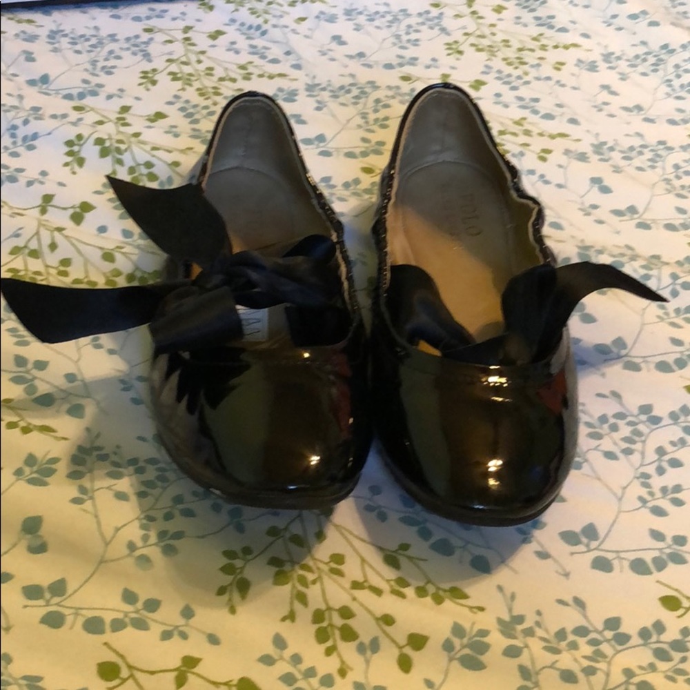 black patent ballerina size 3 excellent condition.
